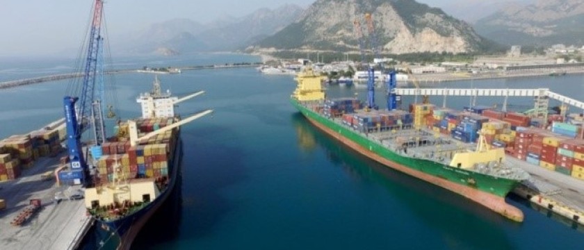 Antalya Limanı’na “Elleçlemede Aşırı Fiyat” Cezası